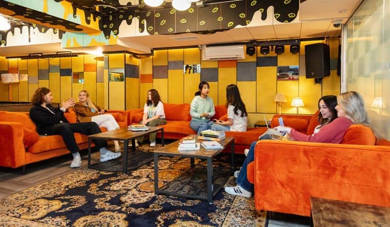 SCL International College