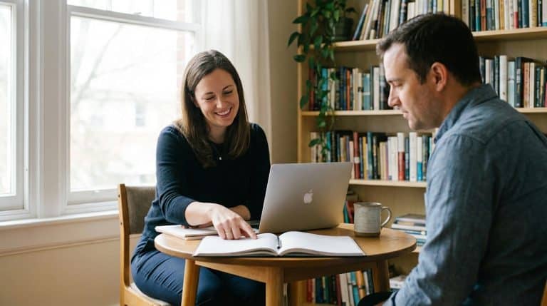 One-to-one English language lesson with teacher and student